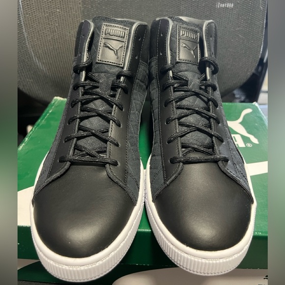 Brand Nee PUMA Suede Classic Mid Quilt. Size 10.5, black quilt and never worn. - Picture 7 of 8